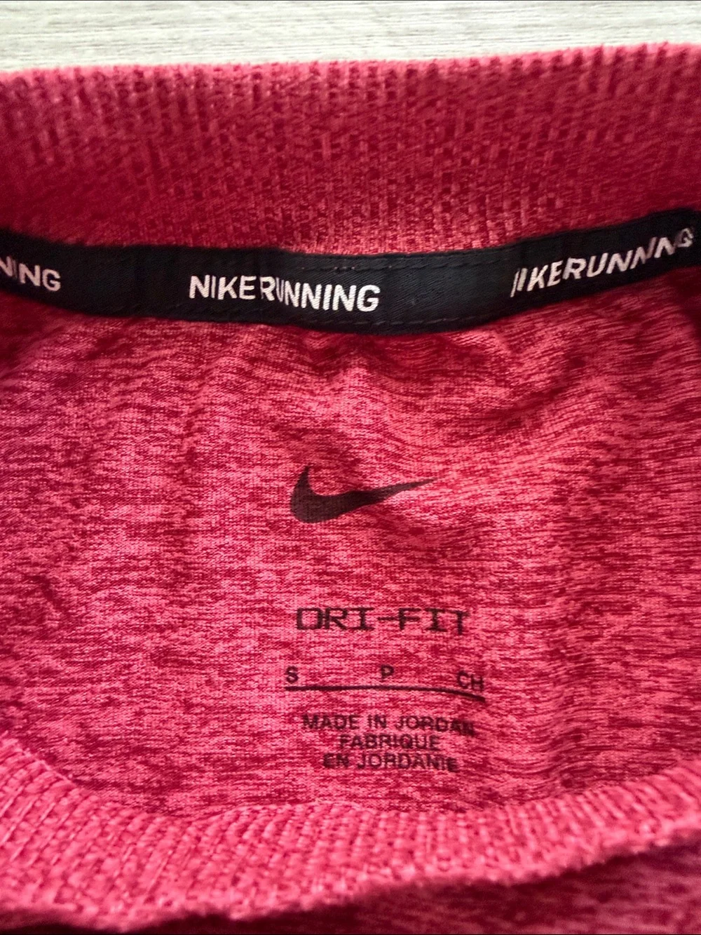 Women’s Nike Running Long-Sleeve Heathered Performance Top
